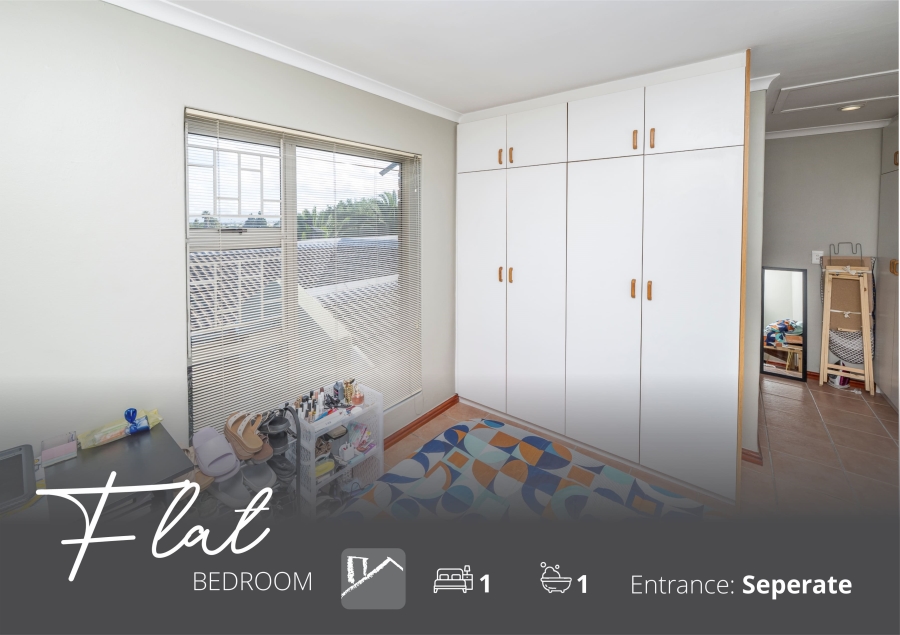 5 Bedroom Property for Sale in Protea Heights Western Cape
